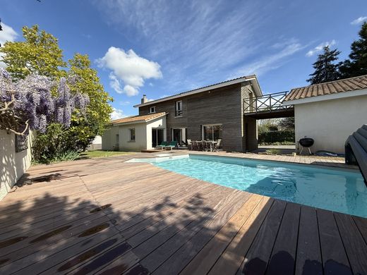 Casa de lujo en Vertou, Loira Atlántico