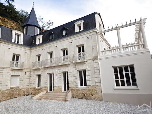 Luxury home in Rochecorbon, Indre and Loire