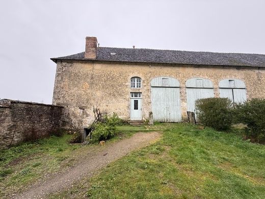 Maison de luxe à La Fresnaye-sur-Chédouet, Sarthe