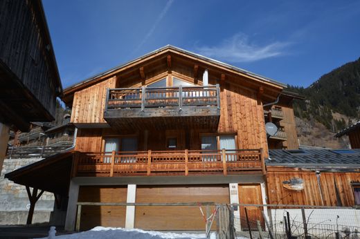 Chalet in Champagny-en-Vanoise, Savoy