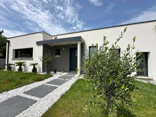 Maison de luxe à Pouillon, Marne
