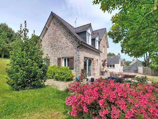 Luxus-Haus in Le Grippon, Manche