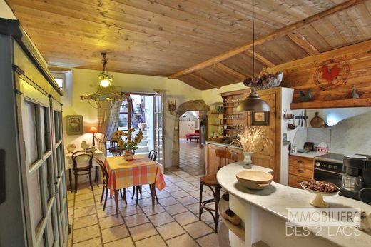 Luksusowy dom w Menthon-Saint-Bernard, Haute-Savoie