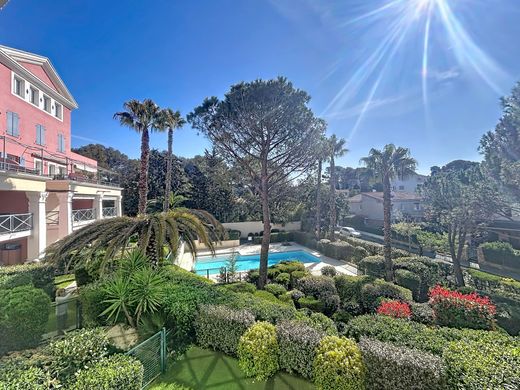 Apartment in Saint-Raphaël, Var