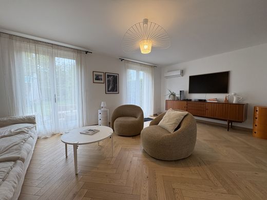 Amiens, Sommeの高級住宅