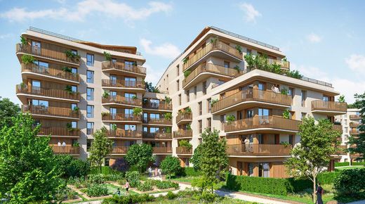 Apartment / Etagenwohnung in Noisy-le-Grand, Seine-Saint-Denis