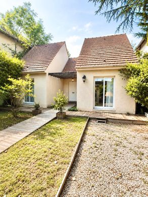 Casa di lusso a Antony, Hauts-de-Seine