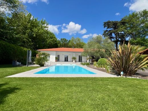 Villa en Quint-Fonsegrives, Alto Garona