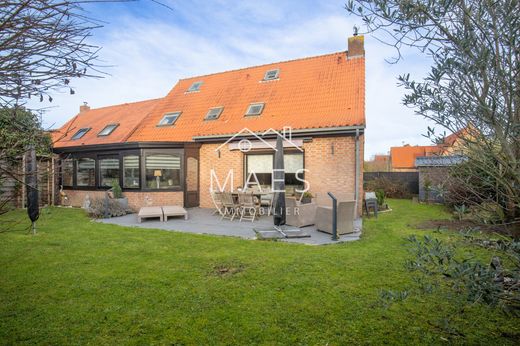 豪宅  Wambrechies, North