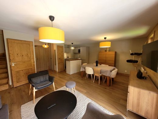 Apartment / Etagenwohnung in Les Avanchers-Valmorel, Savoy