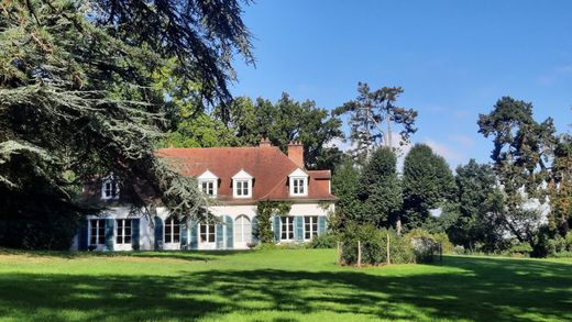 Luxury home in Barentin, Seine-Maritime