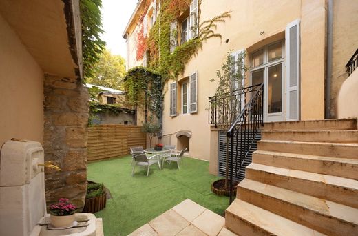 Piso / Apartamento en Aix-en-Provence, Bocas del Ródano