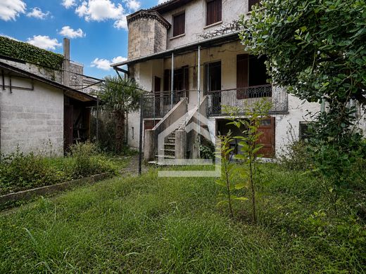 Luxus-Haus in Bordeaux, Gironde