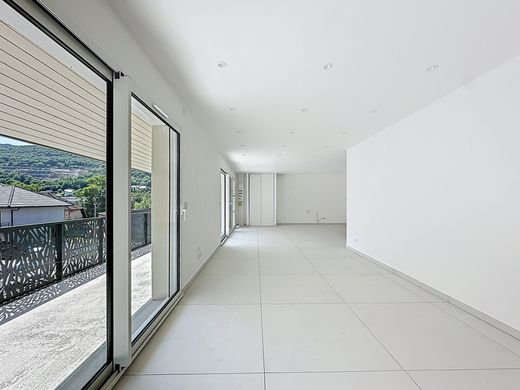 Apartment in Grésy-sur-Aix, Savoy