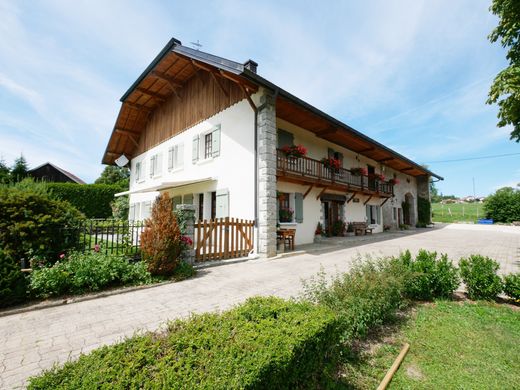 Luxury home in Etaux, Haute-Savoie
