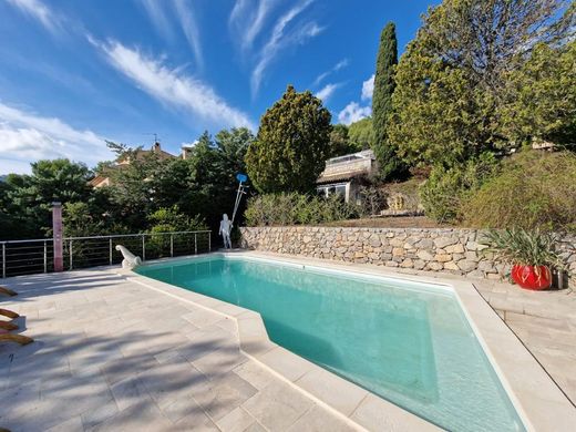 Вилла, La Valette-du-Var, Var