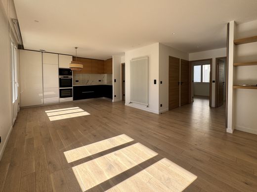 Apartment in Annecy, Haute-Savoie