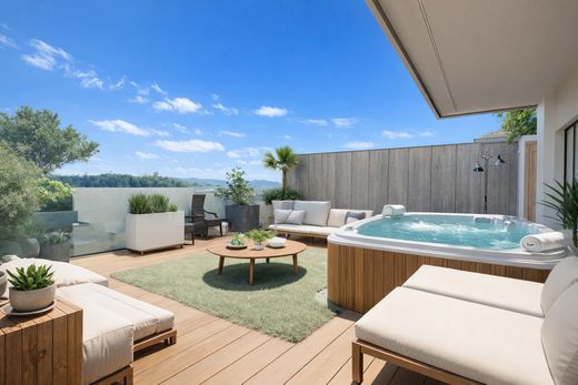 Apartment / Etagenwohnung in Castelnau-le-Lez, Hérault