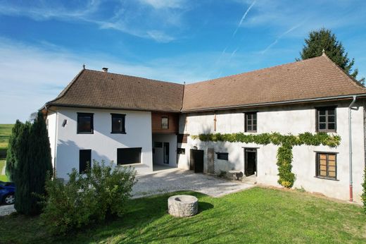 Casa di lusso a Romagnieu, Isère