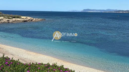 Villa à Six-Fours-les-Plages, Var