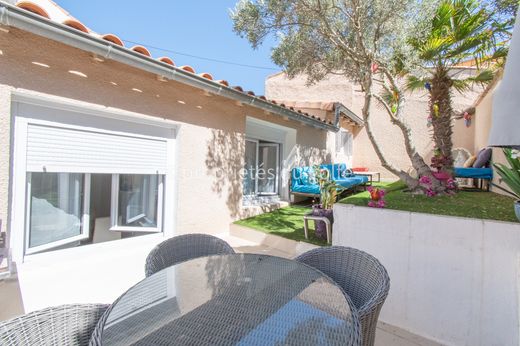 Luxus-Haus in Sète, Hérault