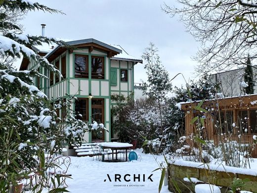 Luxury home in Maisons-Laffitte, Yvelines