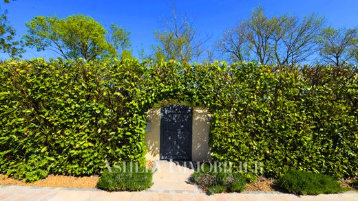 Luxe woning in Saint-Sauveur-d'Aunis, Charente-Maritime