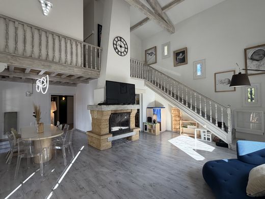 Luxus-Haus in Juvignac, Hérault