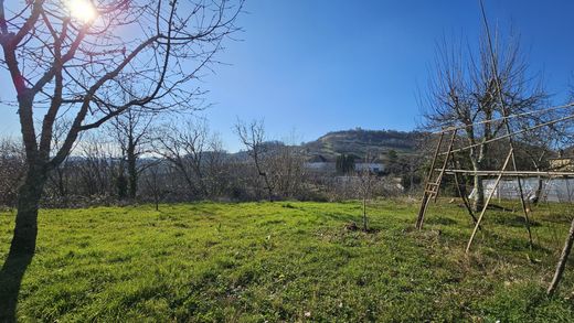Land in Yssandon, Corrèze