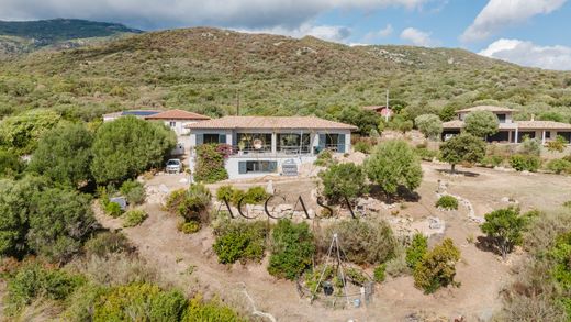 Villa in Figari, South Corsica