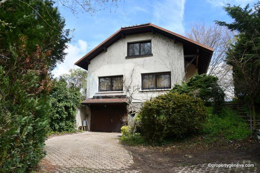 Luxe woning in Péron, Ain