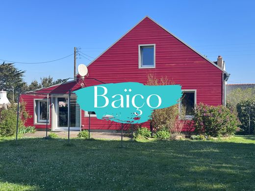 Groix, Morbihanの高級住宅