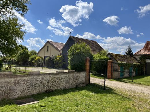 Lion-en-Sullias, Loiretの高級住宅