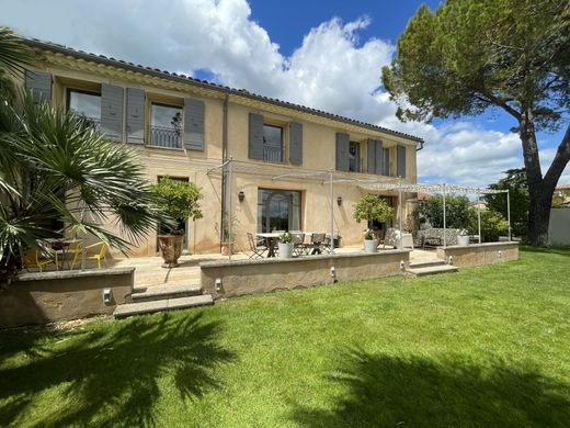 Luksusowy dom w La Calmette, Gard