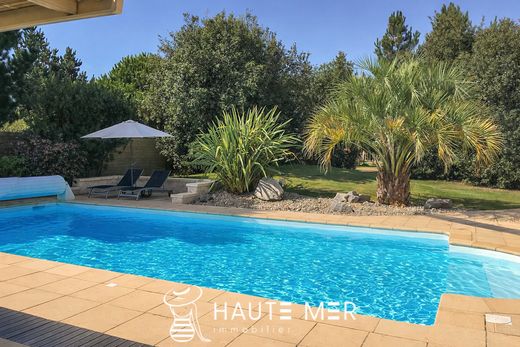 Luxus-Haus in Les Sables-d'Olonne, Vendée