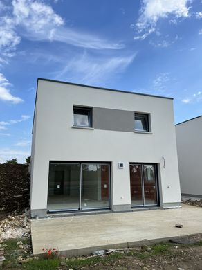 Villa a Talange, Mosella