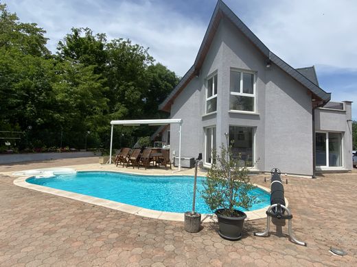 Πολυτελή κατοικία σε Illzach, Haut-Rhin