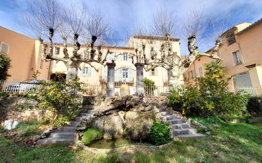 Πολυτελή κατοικία σε Puget-Ville, Var