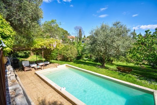 Luxus-Haus in Grasse, Alpes-Maritimes