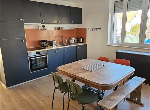Luxe woning in Chevilly-Larue, Val-de-Marne