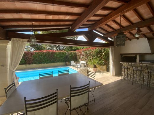 Casa di lusso a Uzès, Gard