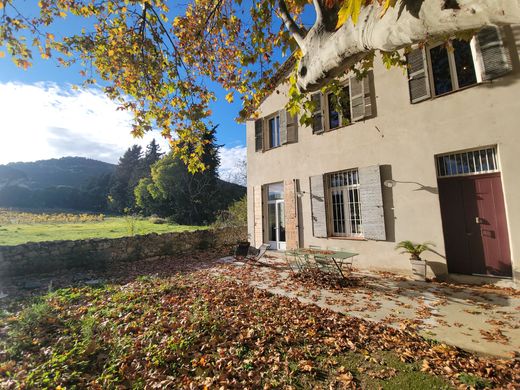 Luxury home in Évenos, Var