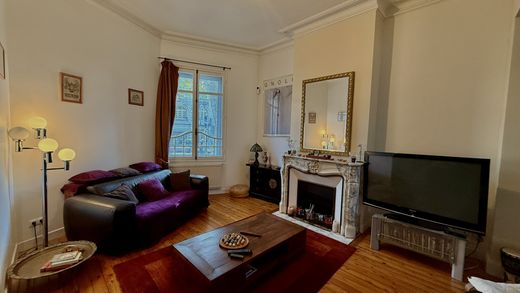 Luxus-Haus in Bordeaux, Gironde