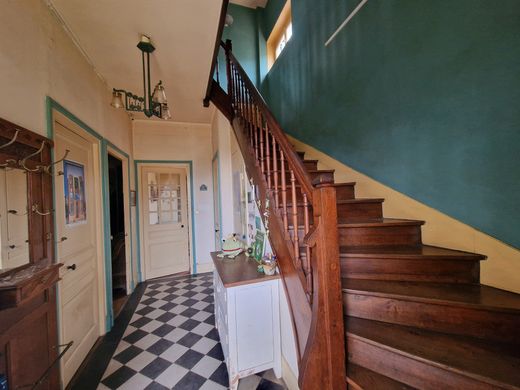 Luxury home in Couzon-au-Mont-d'Or, Rhône