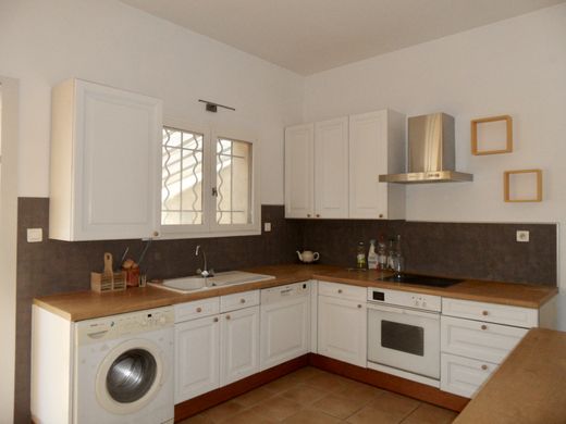 Casa de luxo - Marselha, Bocas do Ródano