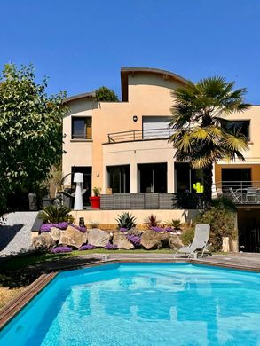 Casa di lusso a Margency, Val d'Oise