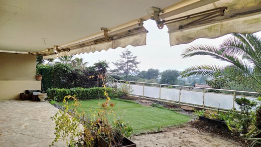 Apartment in Le Cannet, Alpes-Maritimes