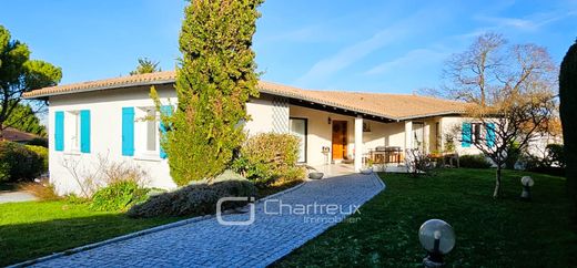 Luxury home in Royan, Charente-Maritime