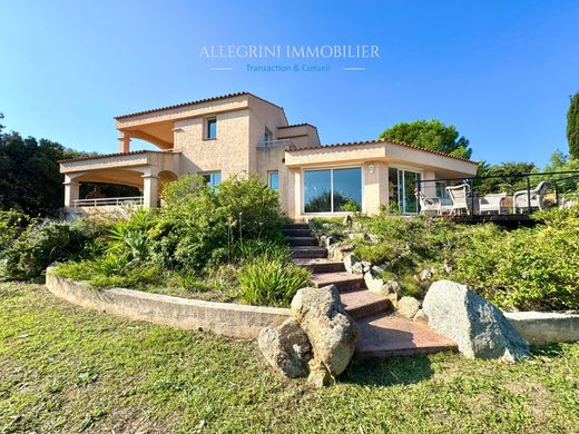 Luxus-Haus in Monticello, Haute-Corse