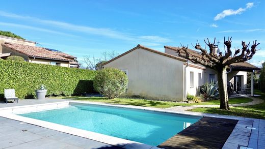 Luxury home in Cornas, Ardèche